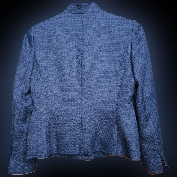 LE SUIT Petite 3 Button Navy Blue Two Piece Skirt Suit - Picture 5 of 14